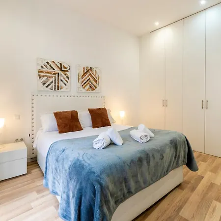 For You Rentals NEW Design Apartment TEMPORAL Puerta del Sol PRE10A-2