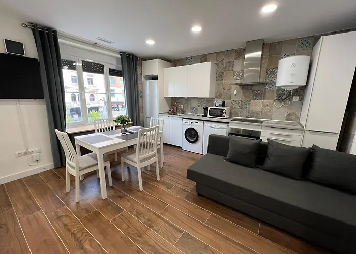 Apartamentos Econostay Plaza De Espana